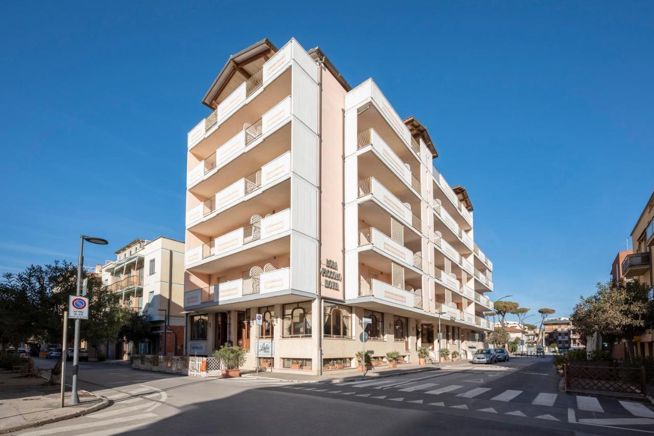 Lola Piccolo Hotel E Appartamenti Марина-ди-Гроссето Экстерьер фото